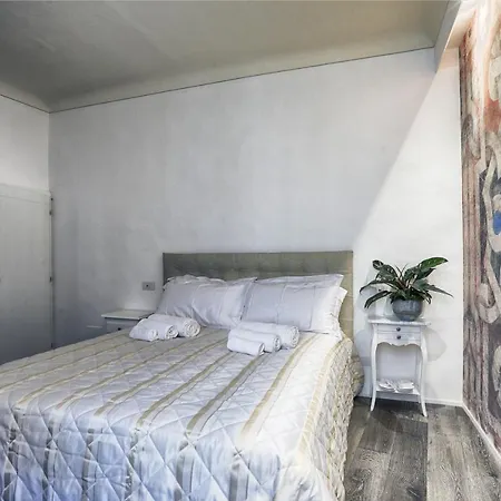 Apartment Dimora Storica - Palazzo Del Taja *